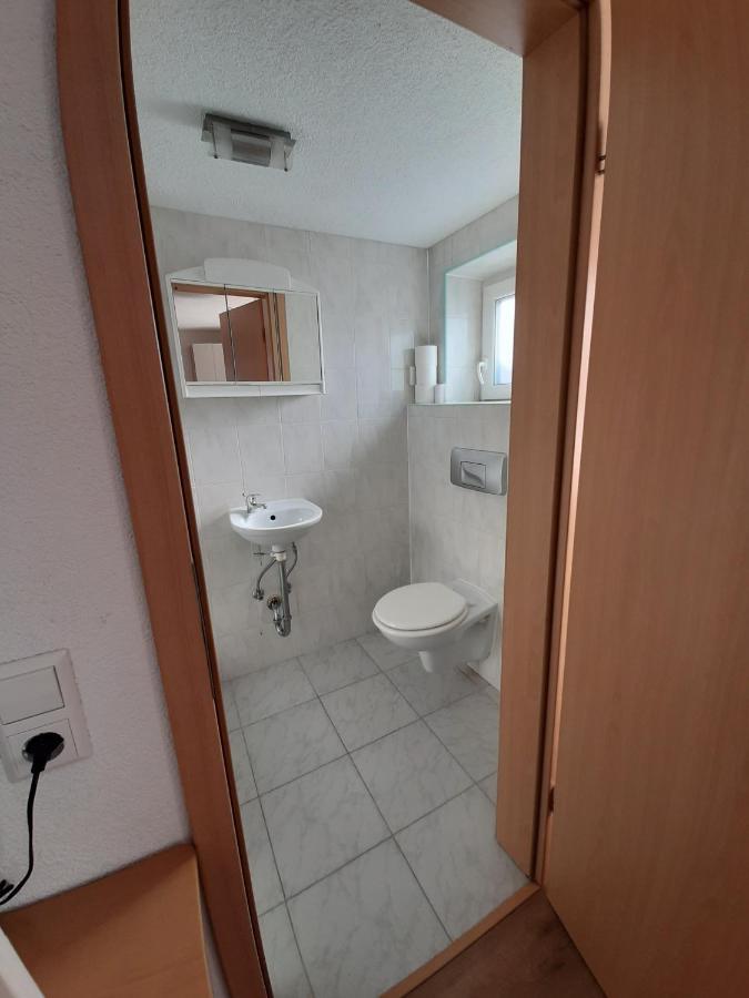 Biberach-Riss-Zimmer-Frei, Einzel-Zimmer Bad Kueche Birkenhard Esterno foto
