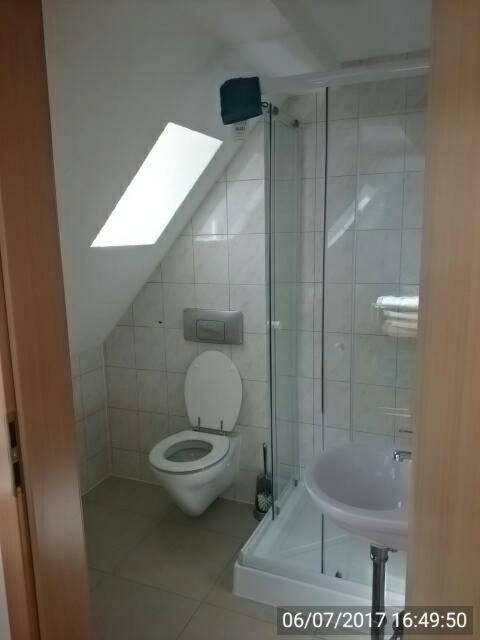 Biberach-Riss-Zimmer-Frei, Einzel-Zimmer Bad Kueche Birkenhard Esterno foto