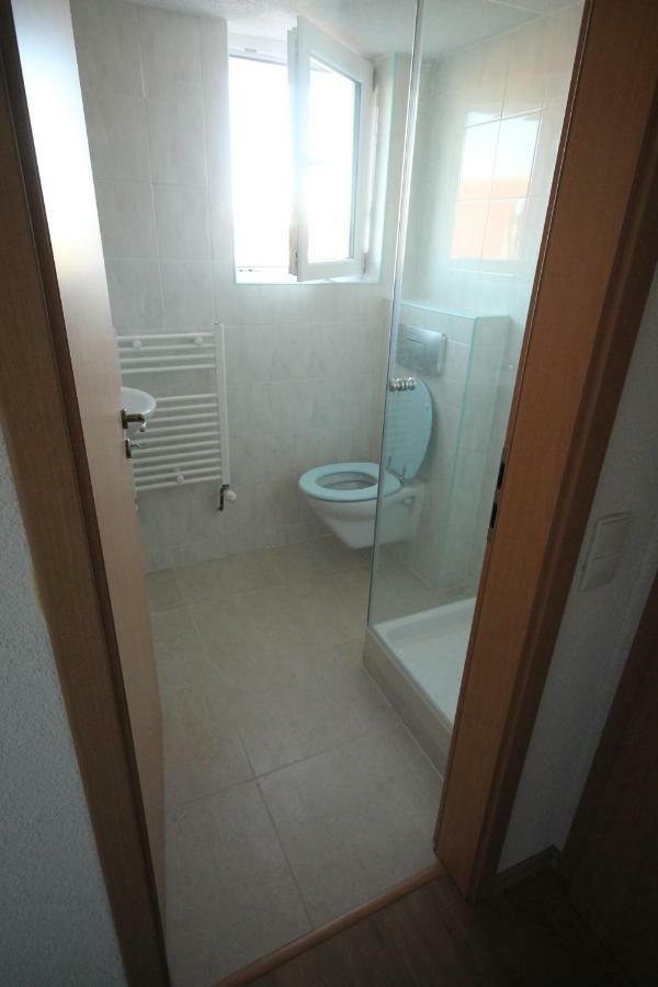 Biberach-Riss-Zimmer-Frei, Einzel-Zimmer Bad Kueche Birkenhard Esterno foto